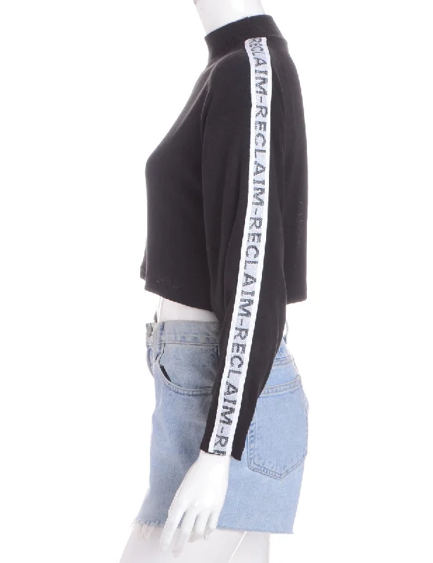 Label Long Sleeved Cropped Tape Knit